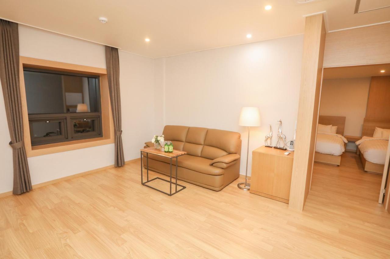 Daedunsan Hotel Wanju Eksteriør billede