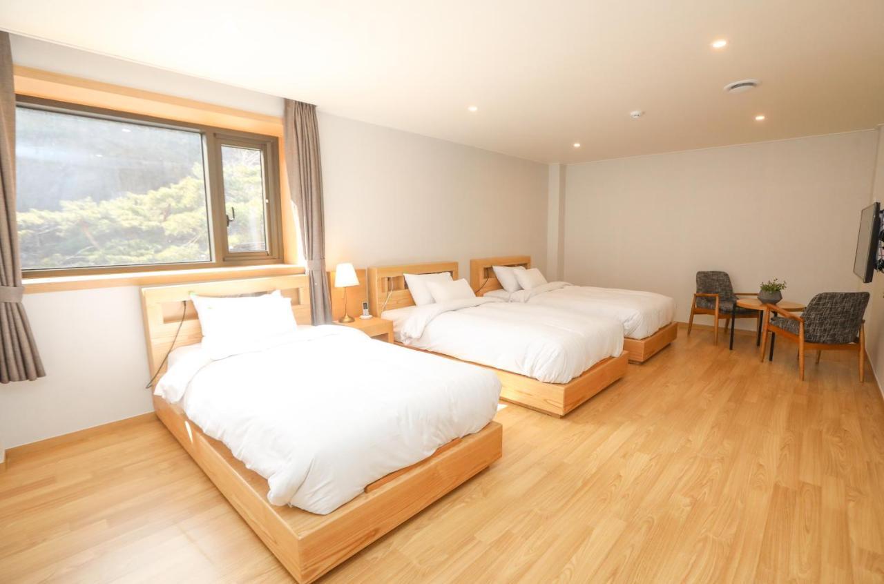 Daedunsan Hotel Wanju Eksteriør billede